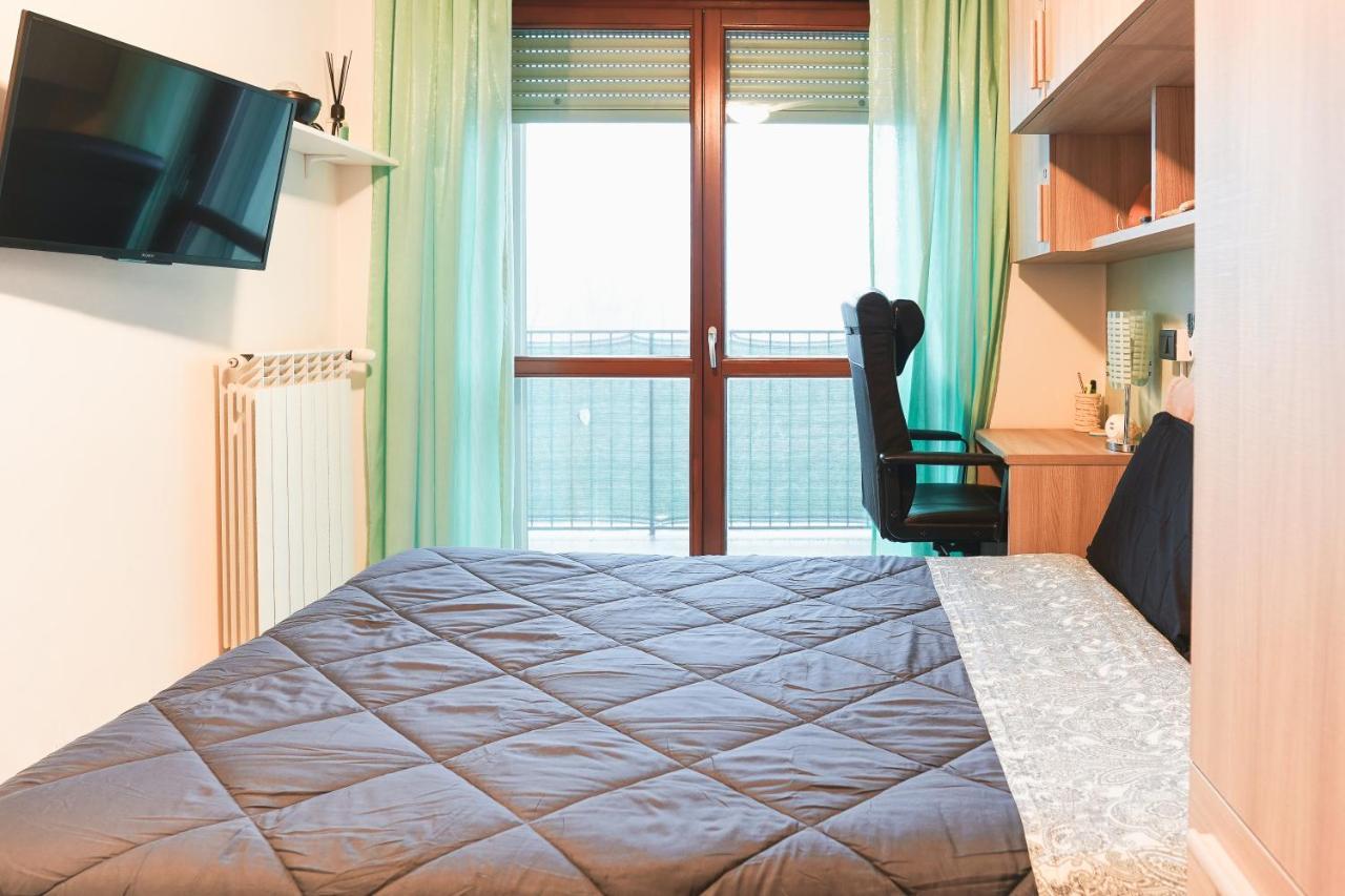 Residenza Papa Milano Apartment รอซซาโน ภายนอก รูปภาพ